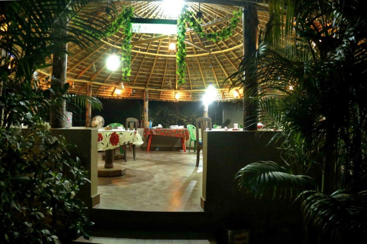 Solitary Nook Gosāba Exterior photo